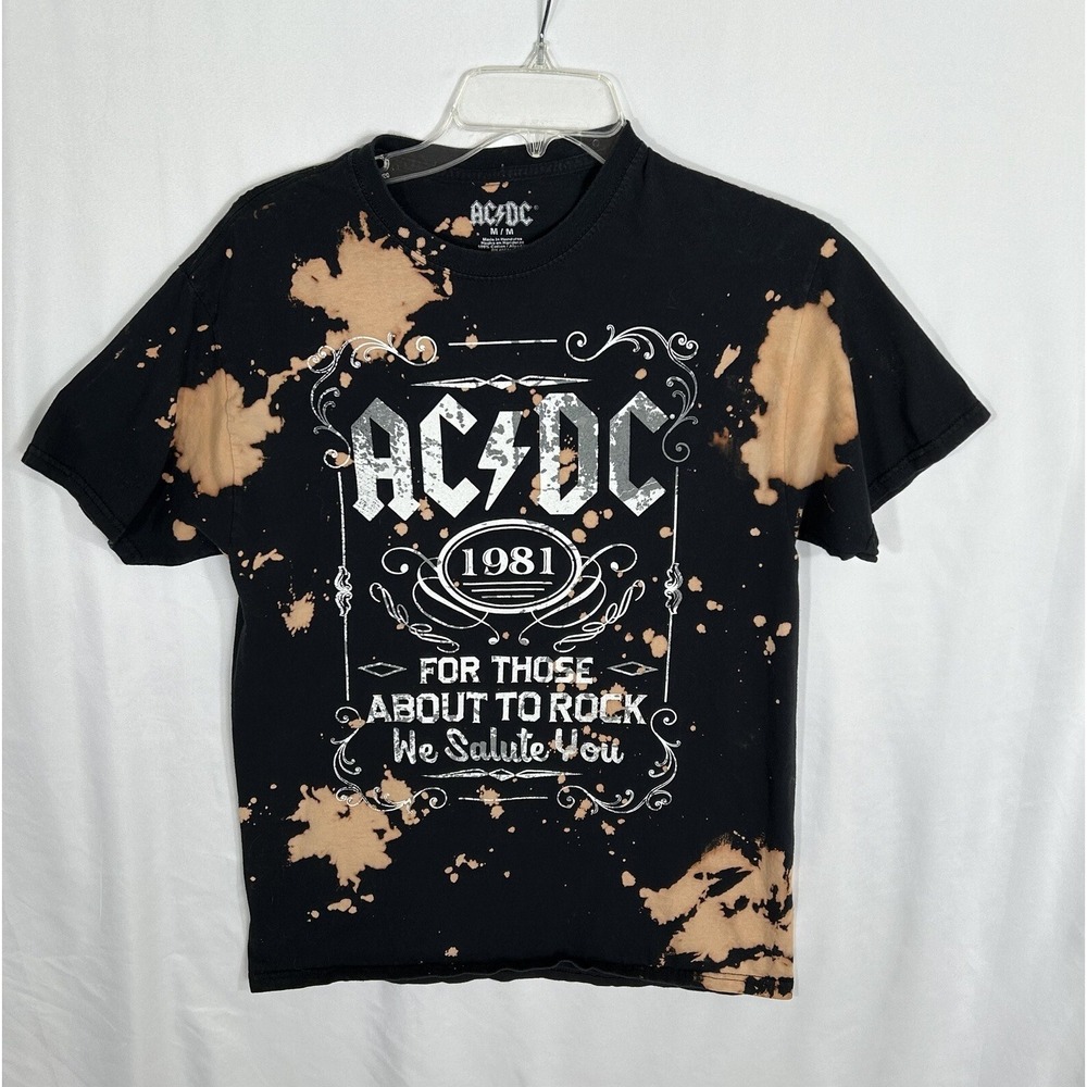 AC/DC 2019 T-shirt women's medium‎ Rock Music Band Tshirt
